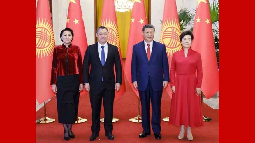 通过加强中