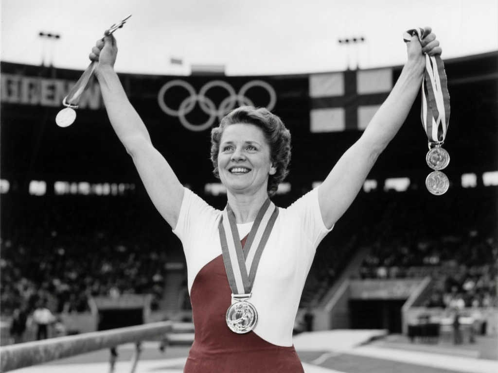 绿茵场上大 绿茵场上大