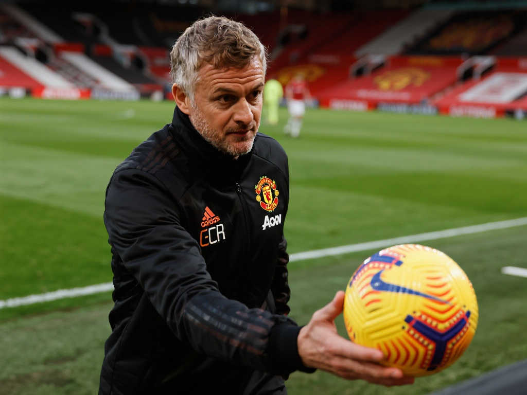 他的主要目 他的主要目