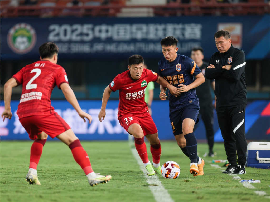 一名经验丰 一名经验丰